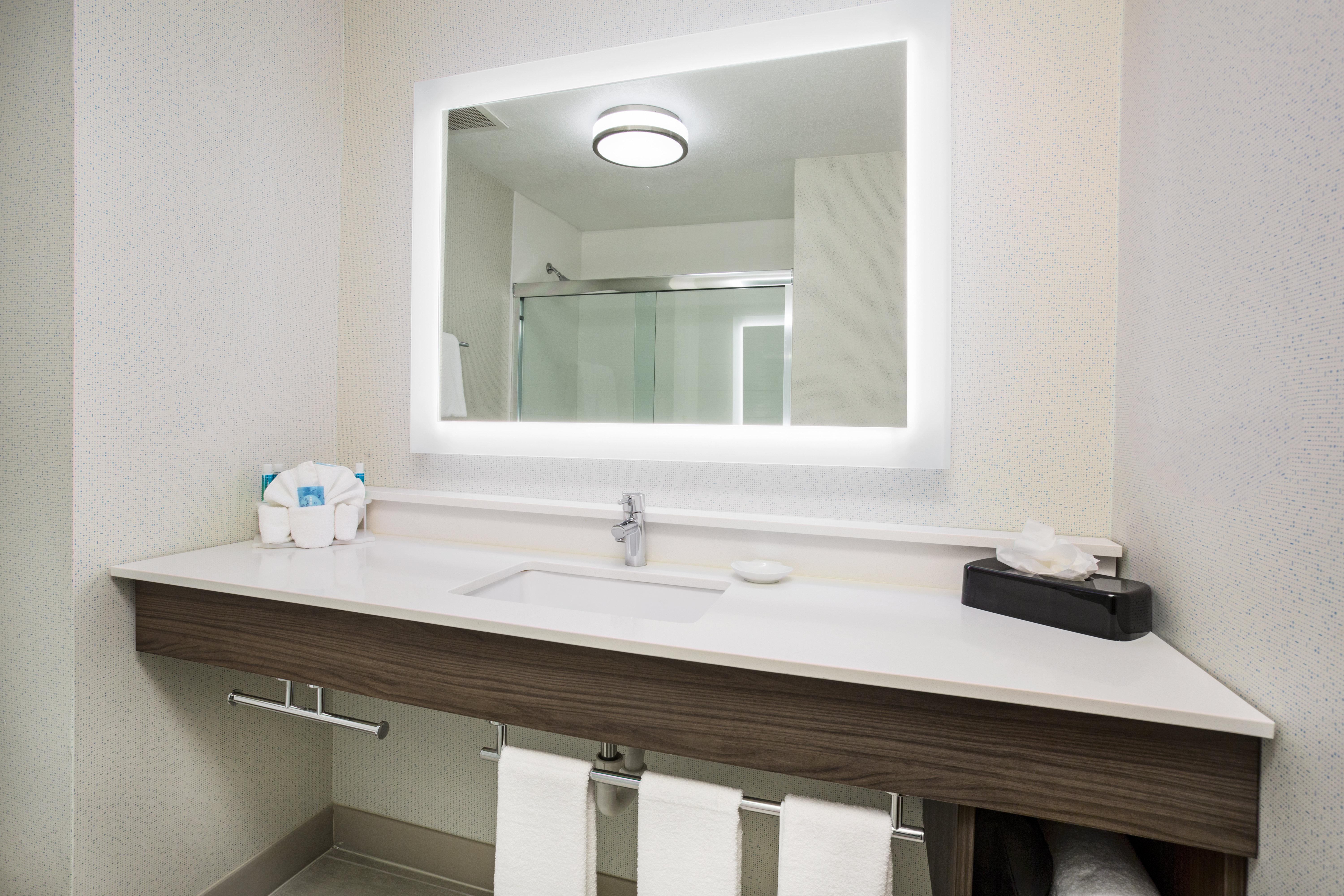 Express Kansas - At The Legends! By Ihg 2* Bonner Springs